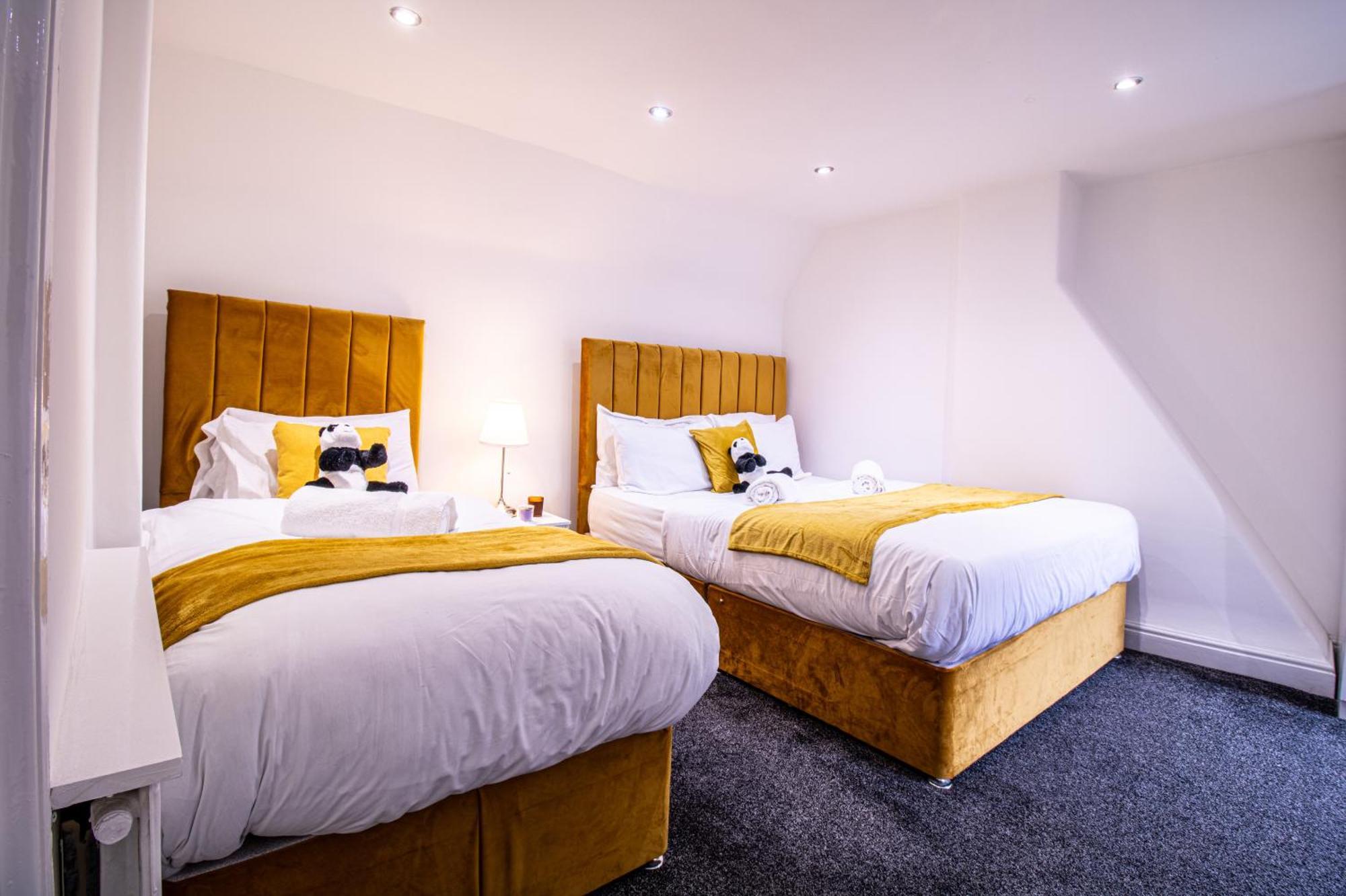 Luxurious 1-bedroom Penthouse On Oxford Street 11g London